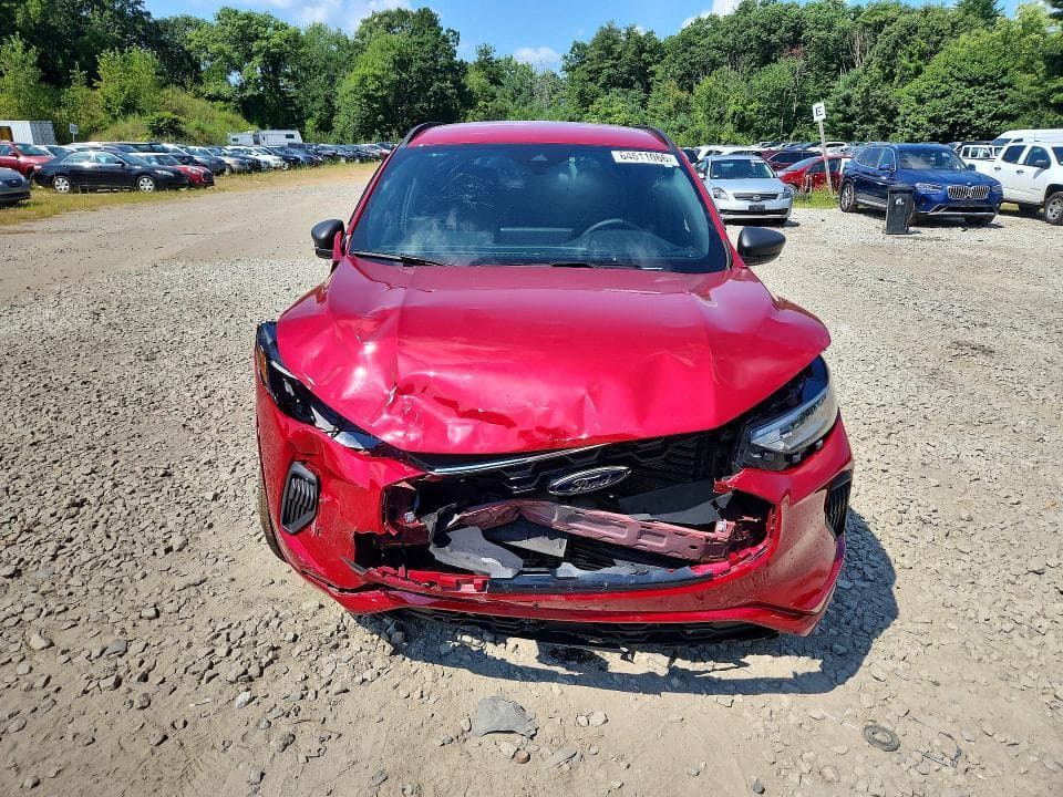 2023 FORD ESCAPE ST LINE 5