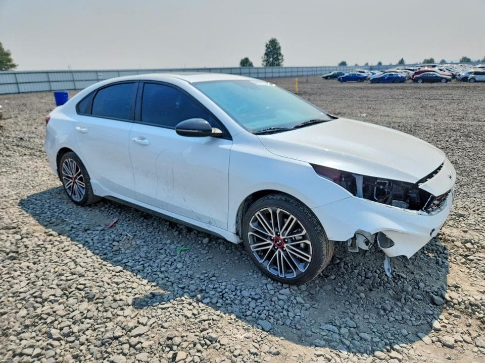 2024 KIA FORTE GT 4