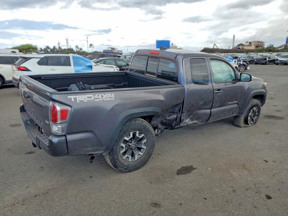 2022 TOYOTA TACOMA SR V6 3