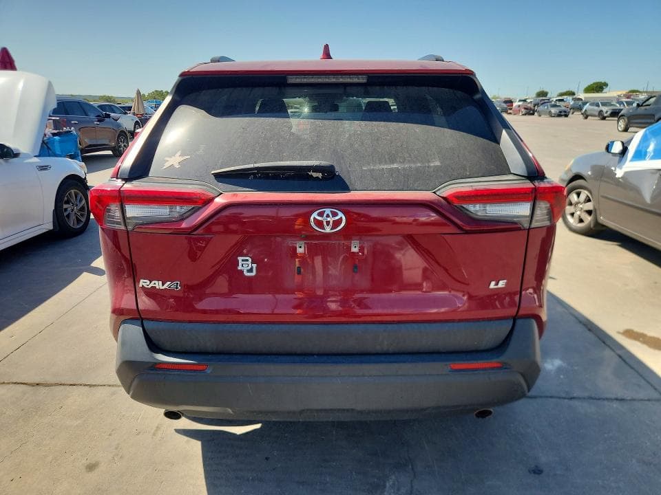 2021 TOYOTA RAV4 LE 6