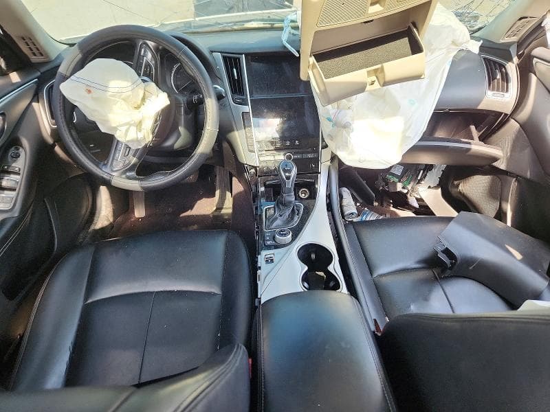 2021 INFINITI Q50 LUXE 8