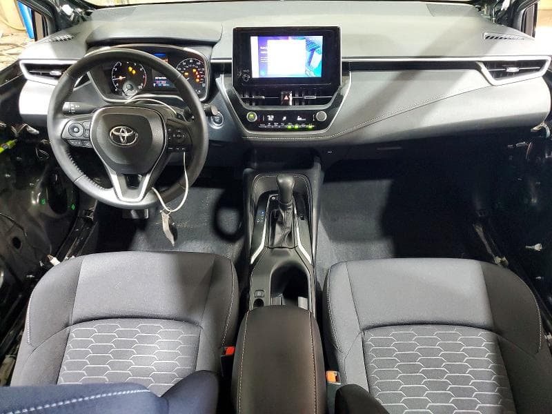 2023 TOYOTA COROLLA HATCHBACK SE 8