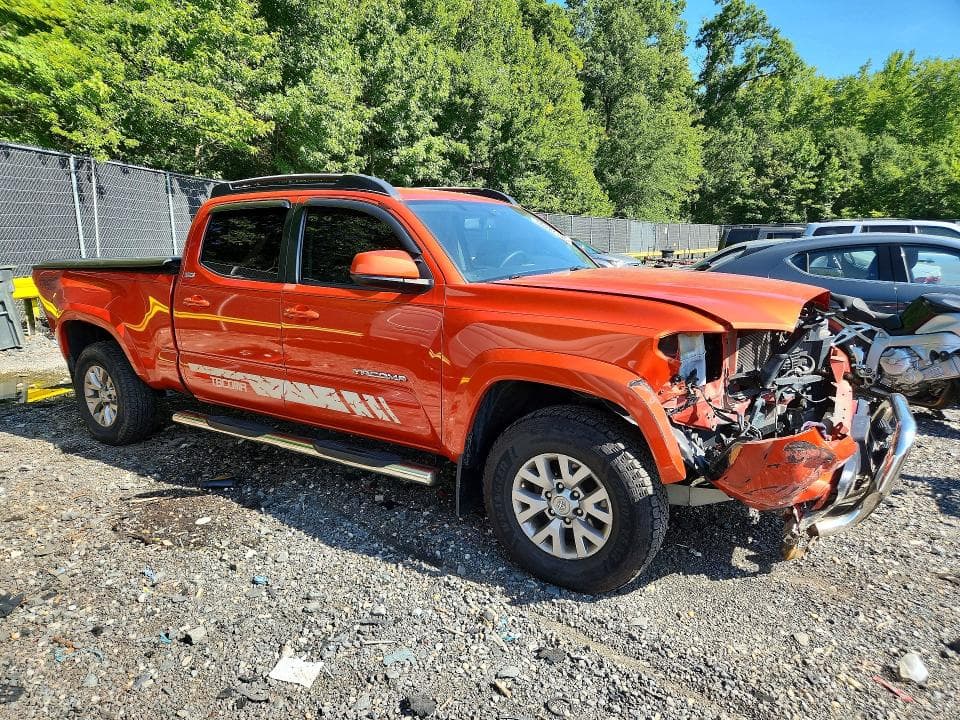 2017 TOYOTA TACOMA SR5 V6 4