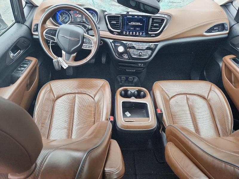 2018 CHRYSLER PACIFICA LIMITED 8