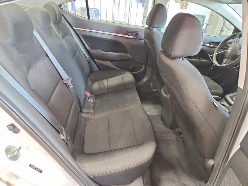 2020 HYUNDAI ELANTRA SEL 10