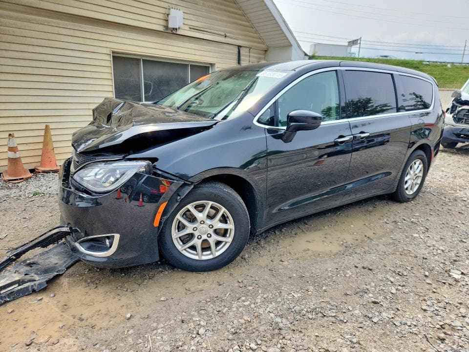 2020 CHRYSLER PACIFICA TOURING - 1