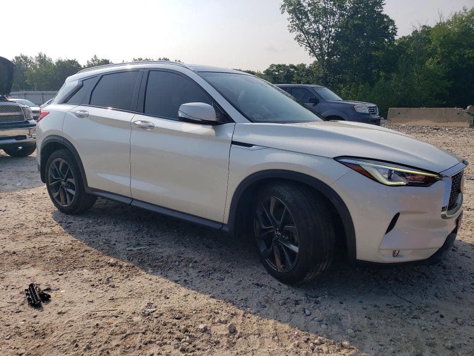 2019 INFINITI QX50 LUXE 4