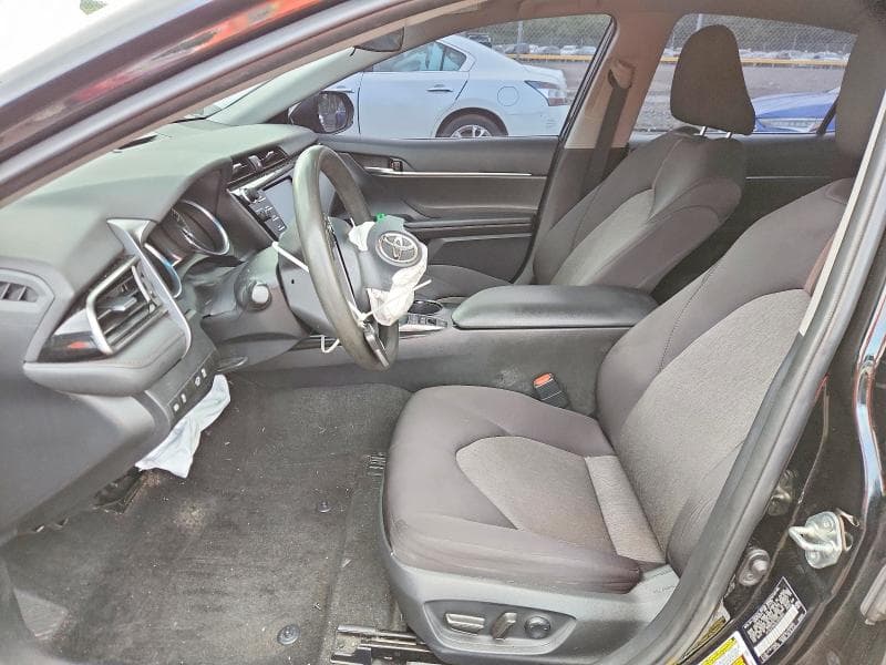 2020 TOYOTA CAMRY LE 7