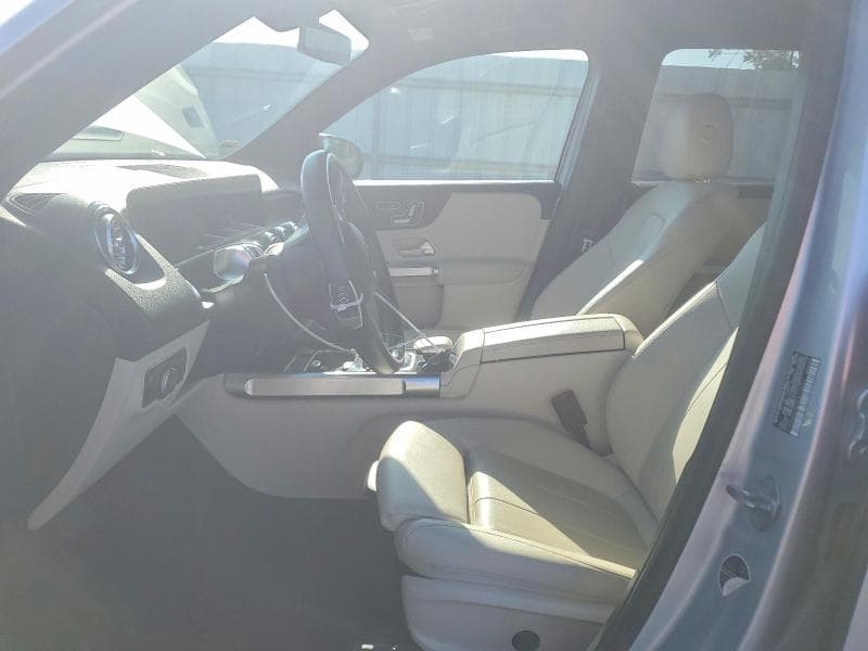 2021 MERCEDES-BENZ GLB 250 4MATIC 7