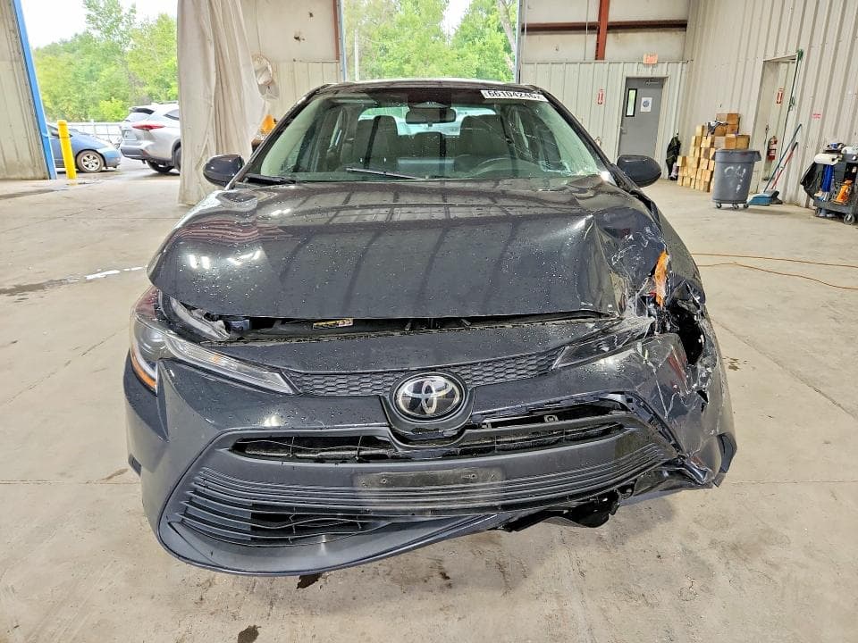 2023 TOYOTA COROLLA LE 5