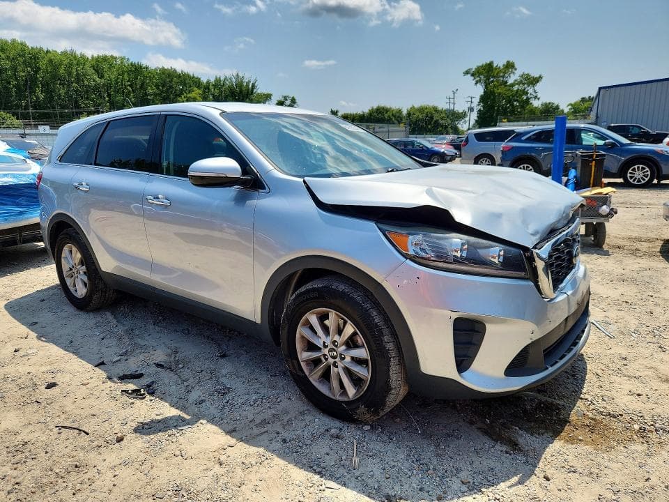 2019 KIA SORENTO 4