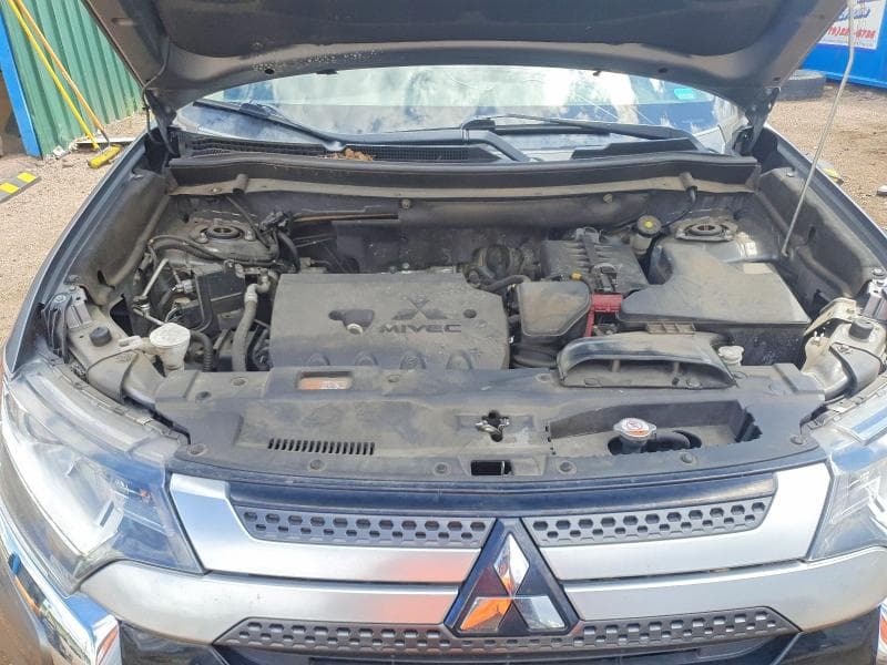 2020 MITSUBISHI OUTLANDER SE 11