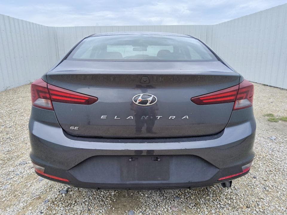 2020 HYUNDAI ELANTRA SE 6
