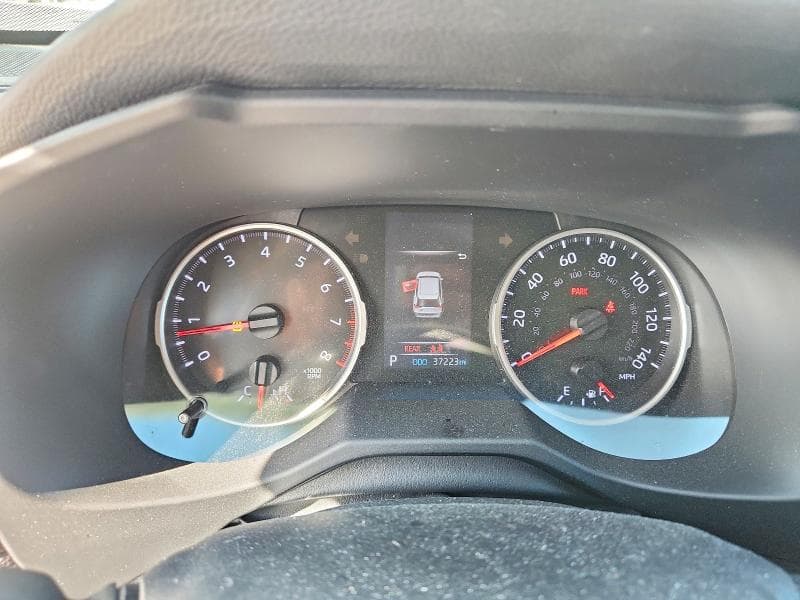 2021 TOYOTA RAV4 LE 9