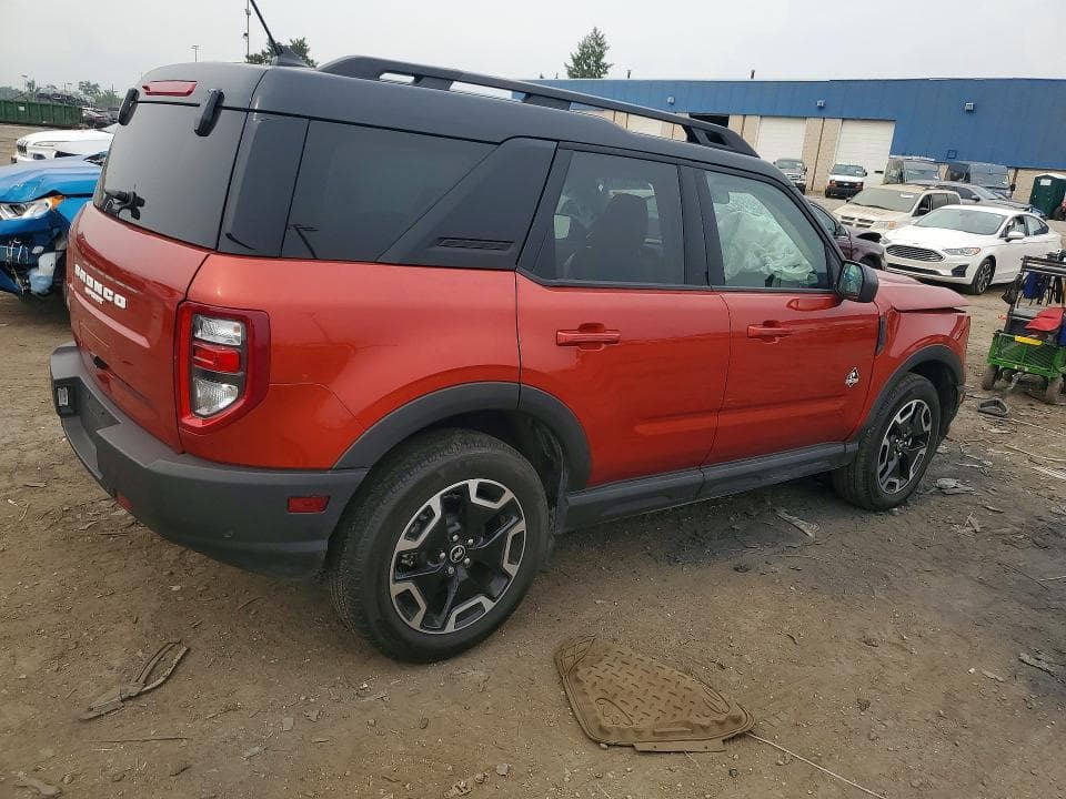 2022 FORD BRONCO SPORT OUTER BANKS 3