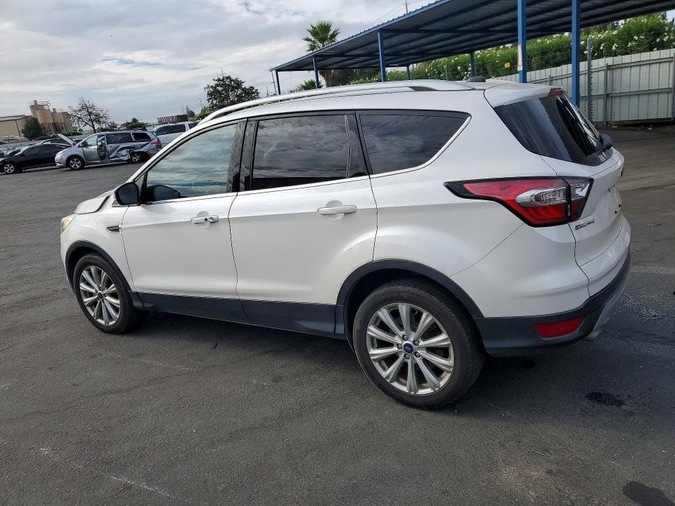 2017 FORD ESCAPE TITANIUM 2