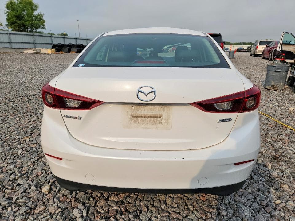 2017 MAZDA 3 TOURING 6