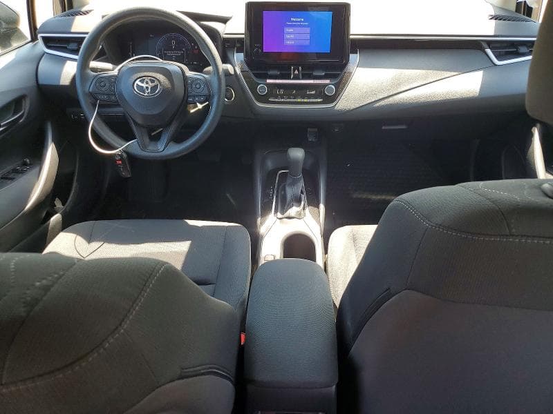 2026 TOYOTA COROLLA LE 8