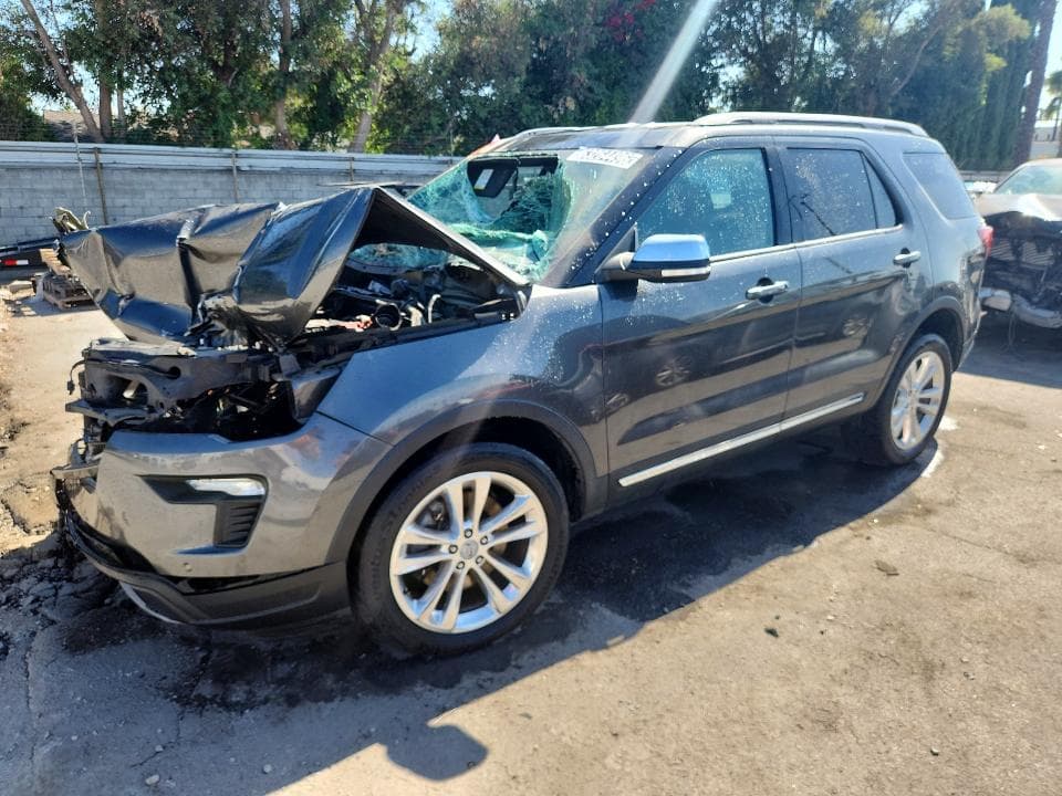 2019 FORD EXPLORER XLT - 1