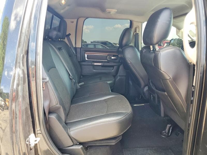 2017 RAM 3500 LARAMIE 10