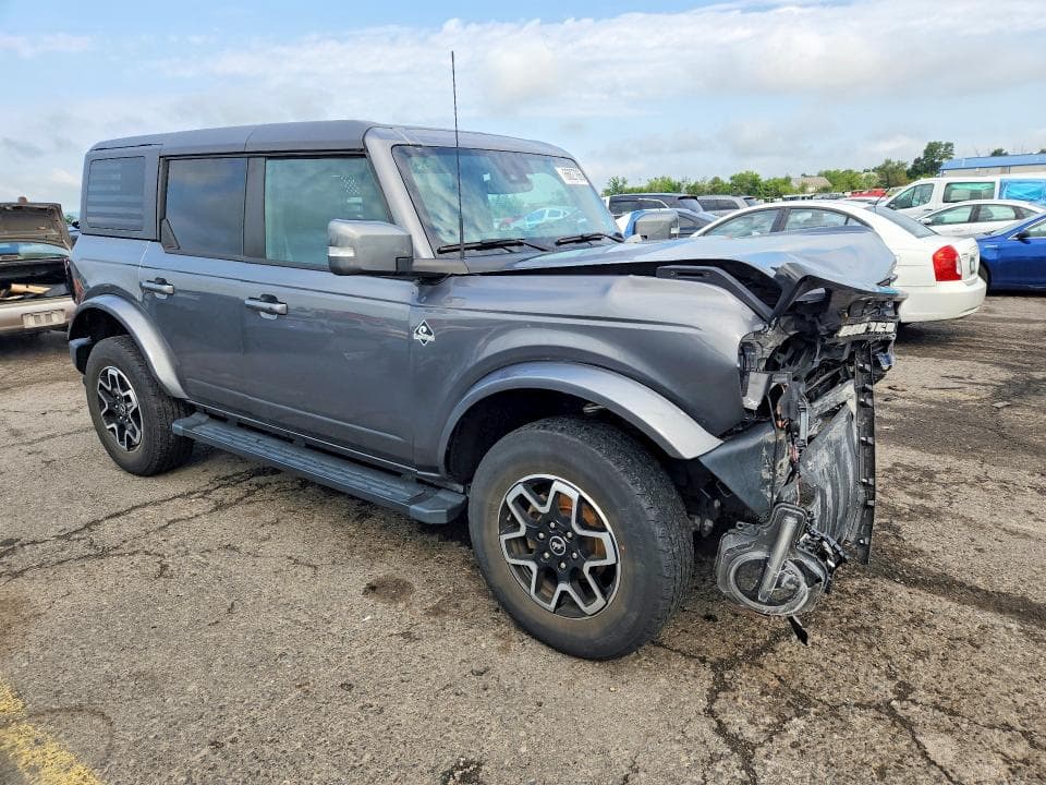 2022 FORD BRONCO BASE 4