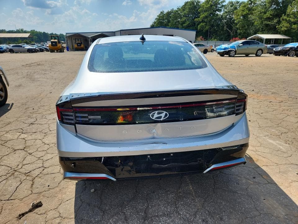 2025 HYUNDAI SONATA SEL 6