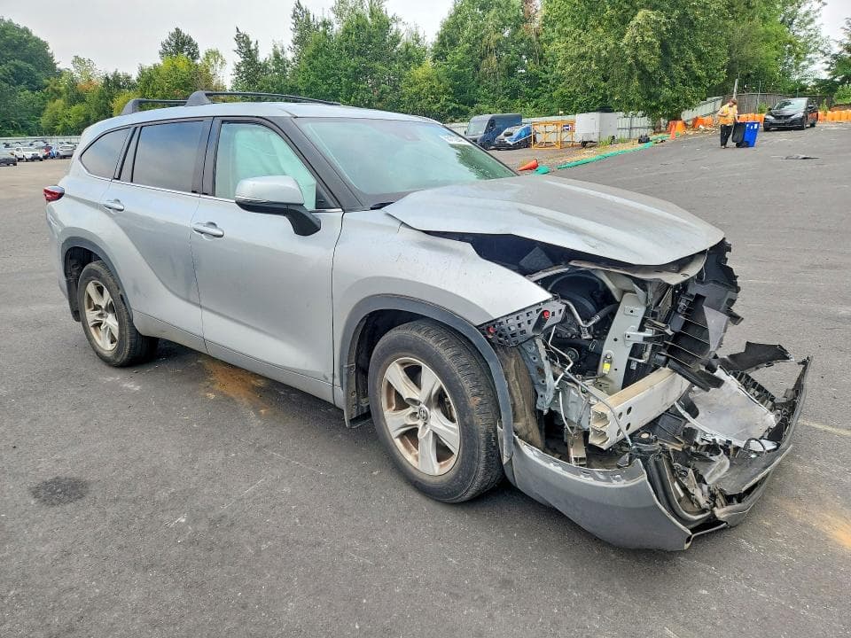 2021 TOYOTA HIGHLANDER L 4