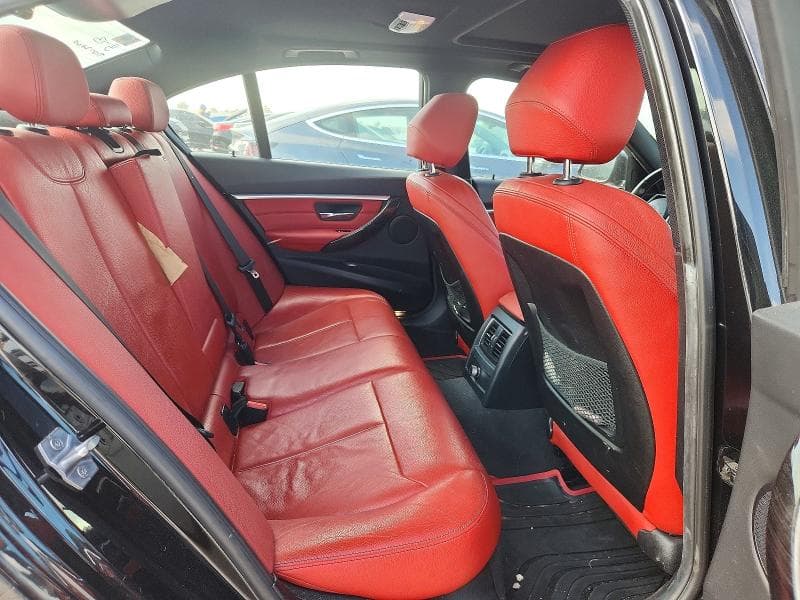 2018 BMW 330E 10
