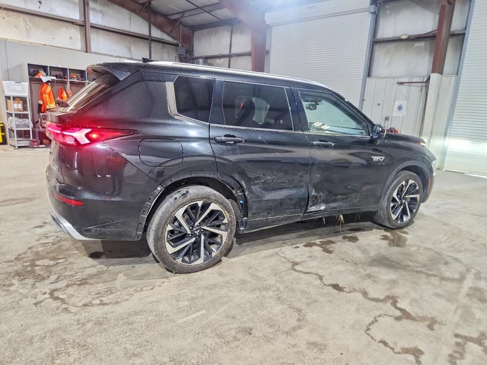 2025 MITSUBISHI OUTLANDER SEL 3