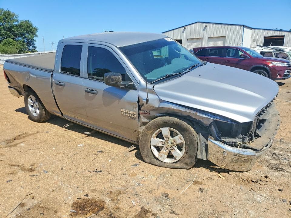 2020 RAM 1500 CLASSIC TRADESMAN 4