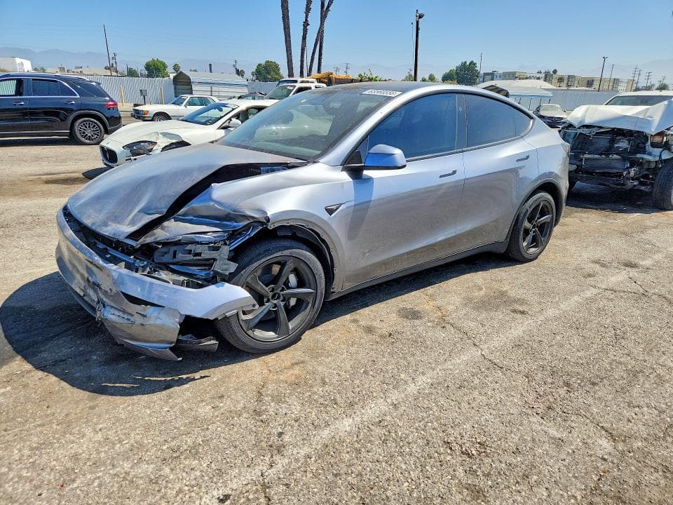2026 TESLA MODEL Y - 1