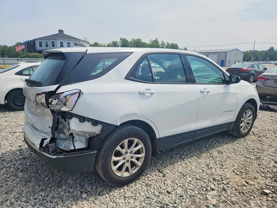 2018 CHEVROLET EQUINOX LS 3