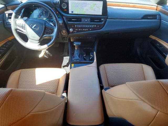 2024 LEXUS ES 300H BASE 8