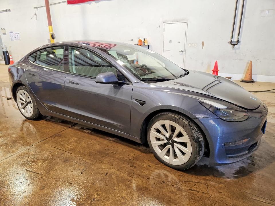 2023 TESLA MODEL 3 4