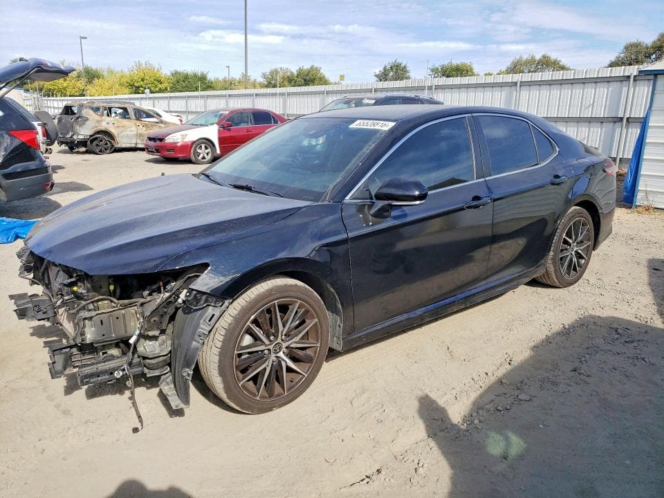 2022 TOYOTA CAMRY SE - 1