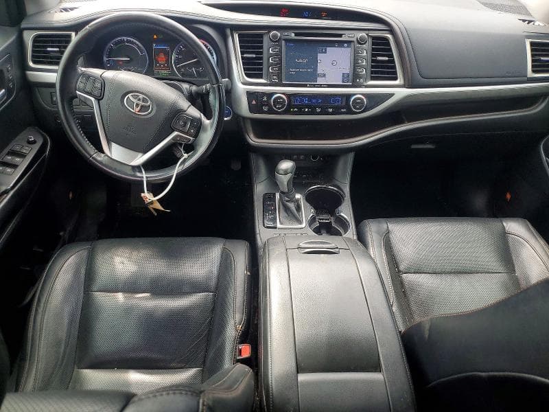 2017 TOYOTA HIGHLANDER HYBRID LIMITED 8