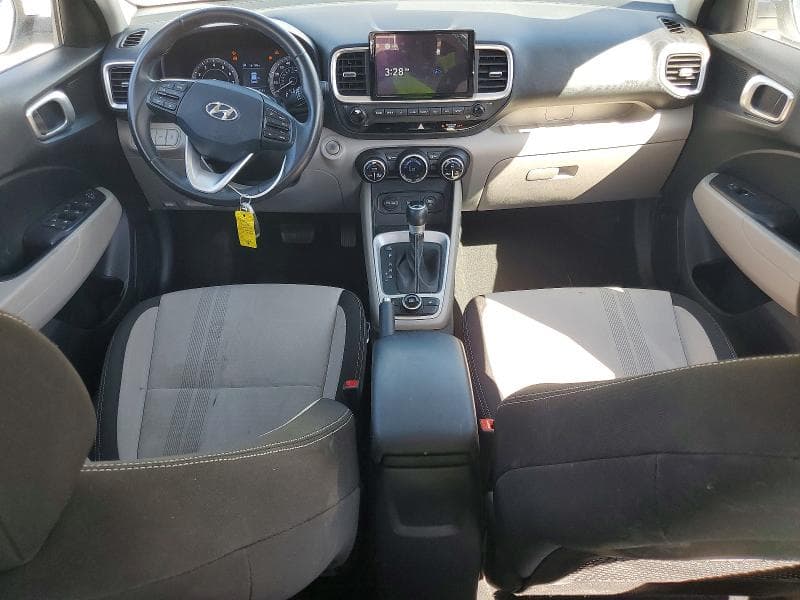 2021 HYUNDAI VENUE SEL 8