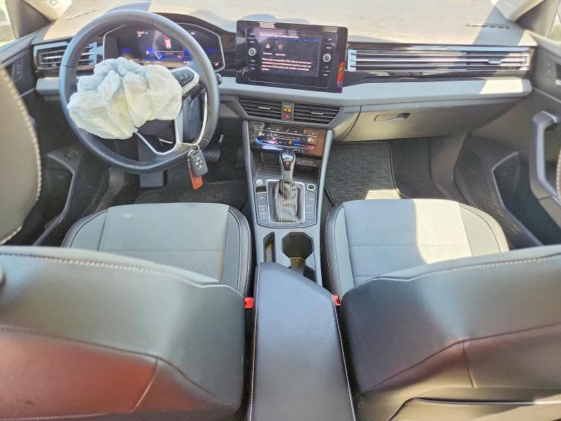 2025 VOLKSWAGEN JETTA SE 8