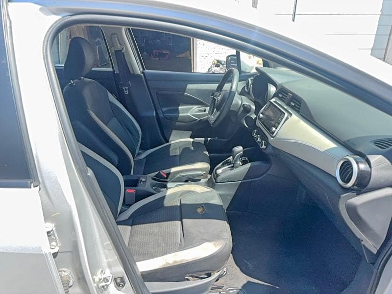 2020 NISSAN VERSA SV 5