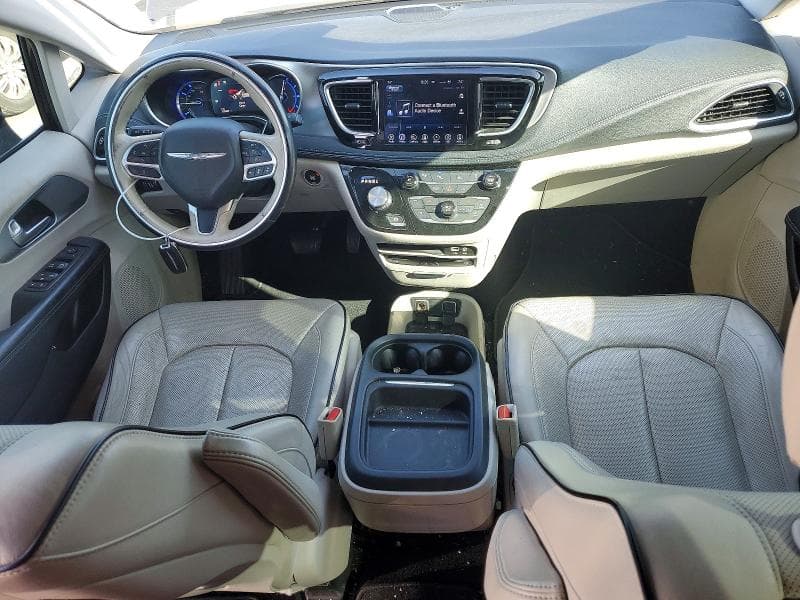 2017 CHRYSLER PACIFICA EHYBRID PLATINUM 8