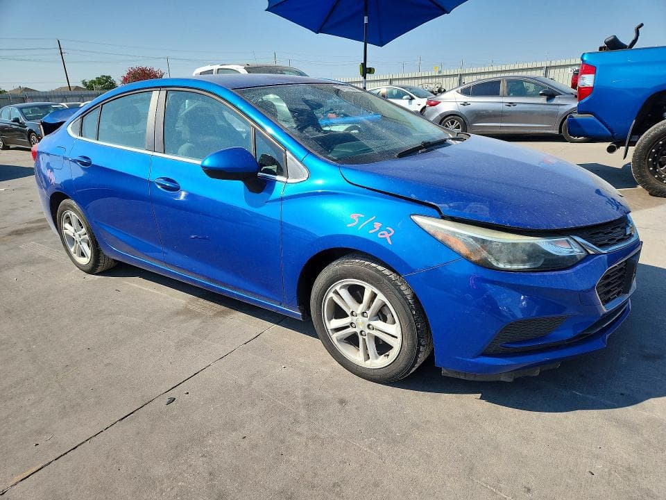 2017 CHEVROLET CRUZE LT 4
