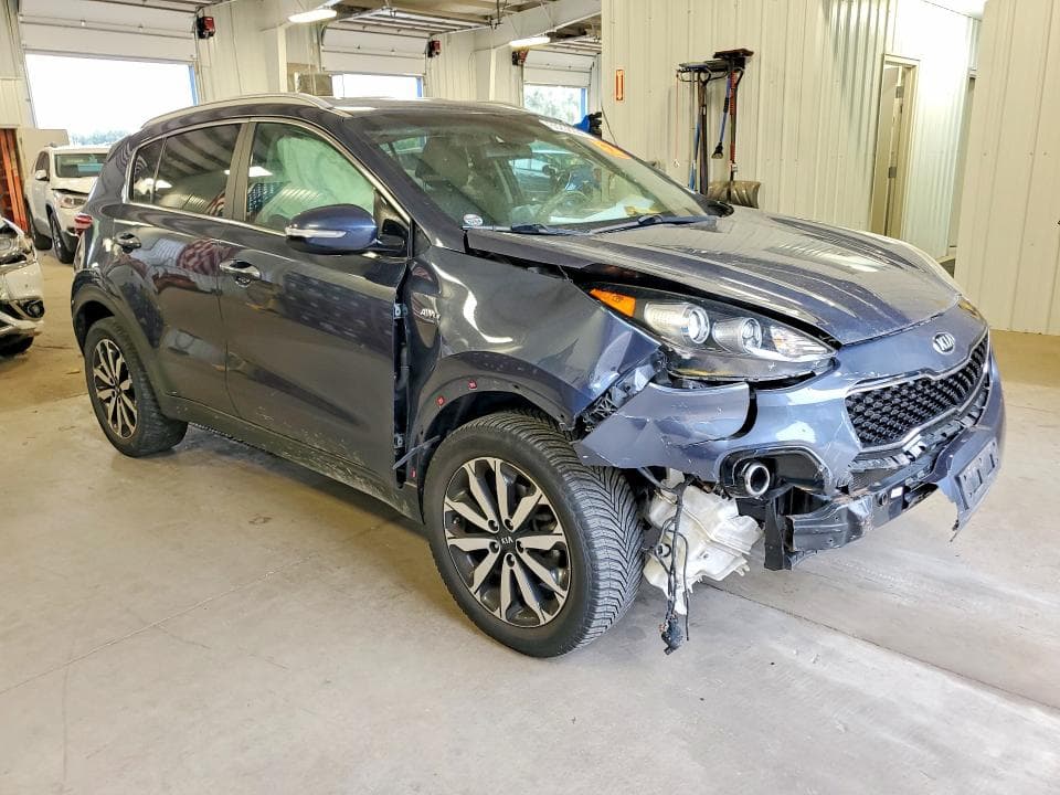 2018 KIA SPORTAGE EX 4