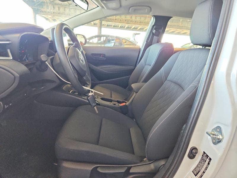 2025 TOYOTA COROLLA 7