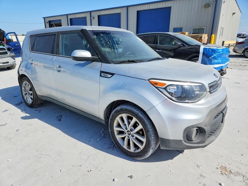 2019 KIA SOUL + 4