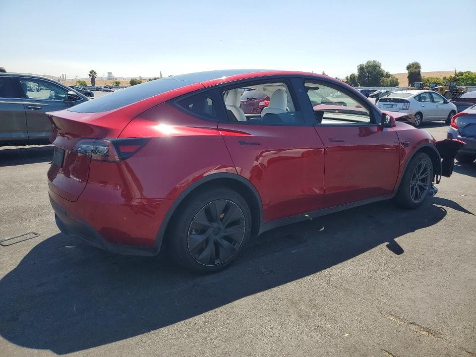 2024 TESLA MODEL Y 3