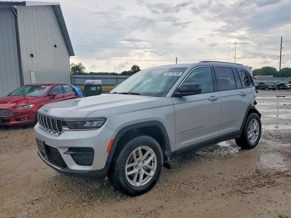 2023 JEEP GRAND CHEROKEE LAREDO - 1