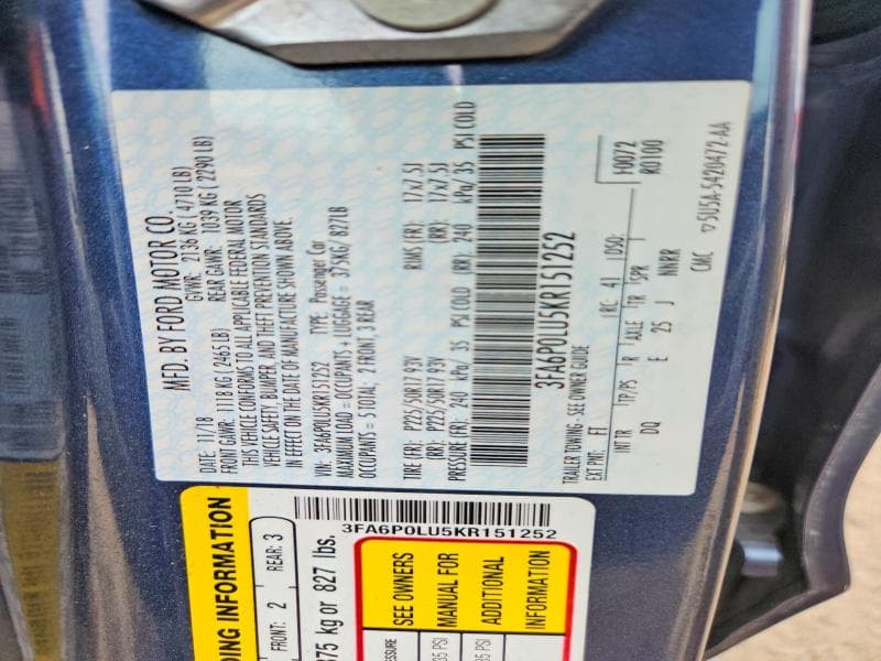 2019 FORD FUSION SE 12