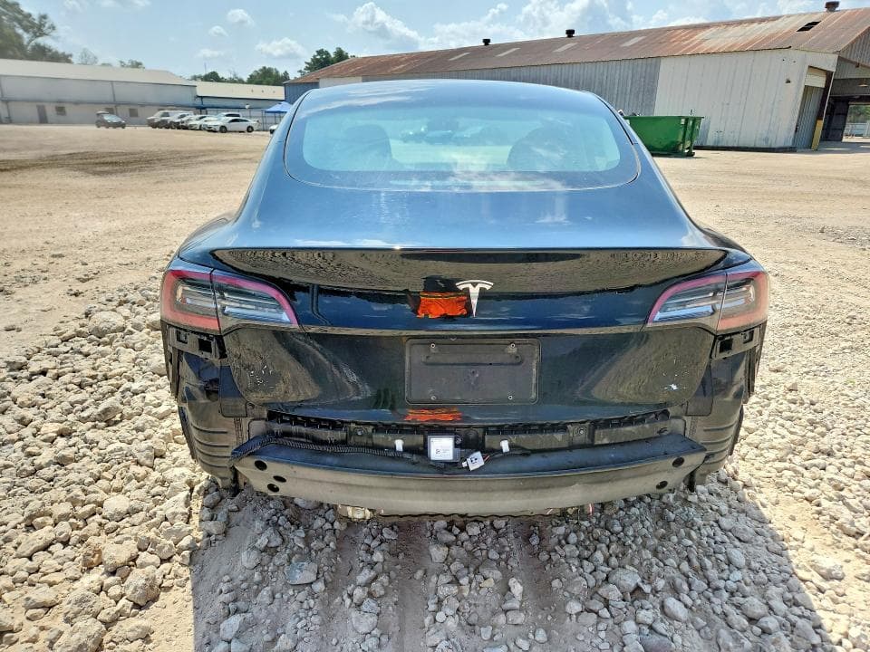 2022 TESLA MODEL 3 6