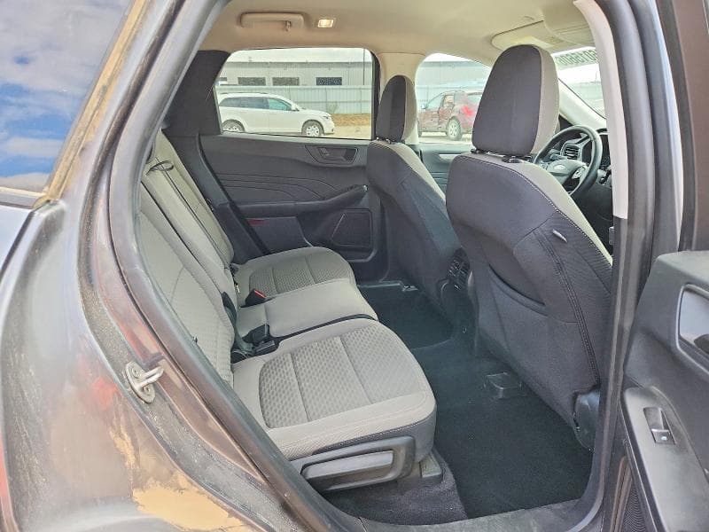 2022 FORD ESCAPE SE 11