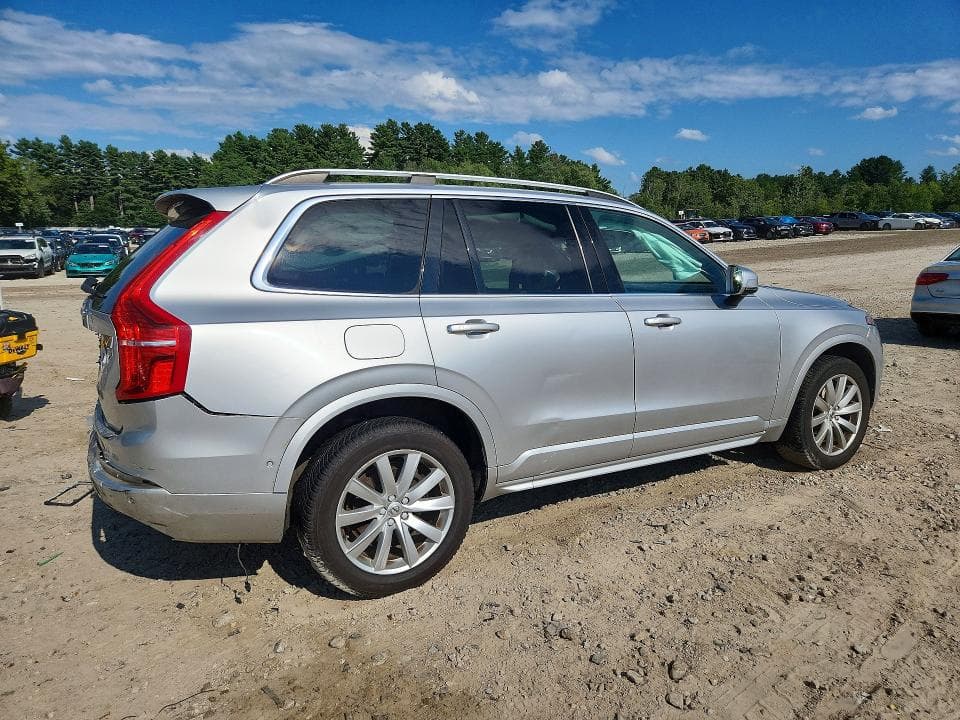 2018 VOLVO XC90 T6 3